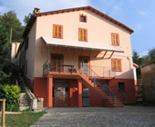 Agenzia Immobiliare Domus Aurea Urbino - Ville - Pesaro e Urbino Marche Italia