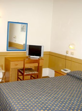 Hotel Residence San Michele - Camere  e Appartamenti per la tua vacanza nelle Marche