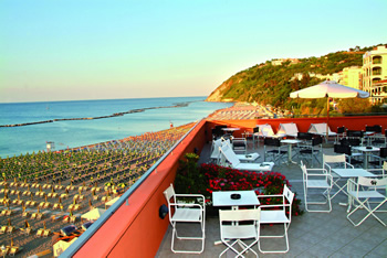 Hotel Giovanna Regina - Gabicce Mare, Riviera adricatica, La vostra casa al mare… Hotel Giovanna Regina - Gabicce Mare, Riviera adricatica, La vostra casa al mare…